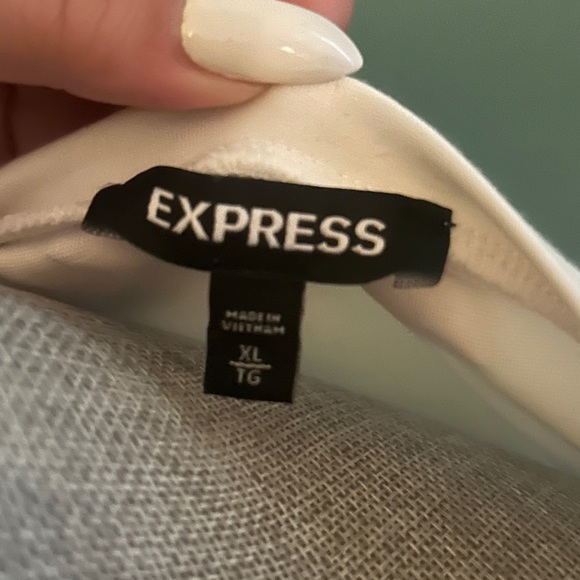Express XL cream top - Picture 2 of 3